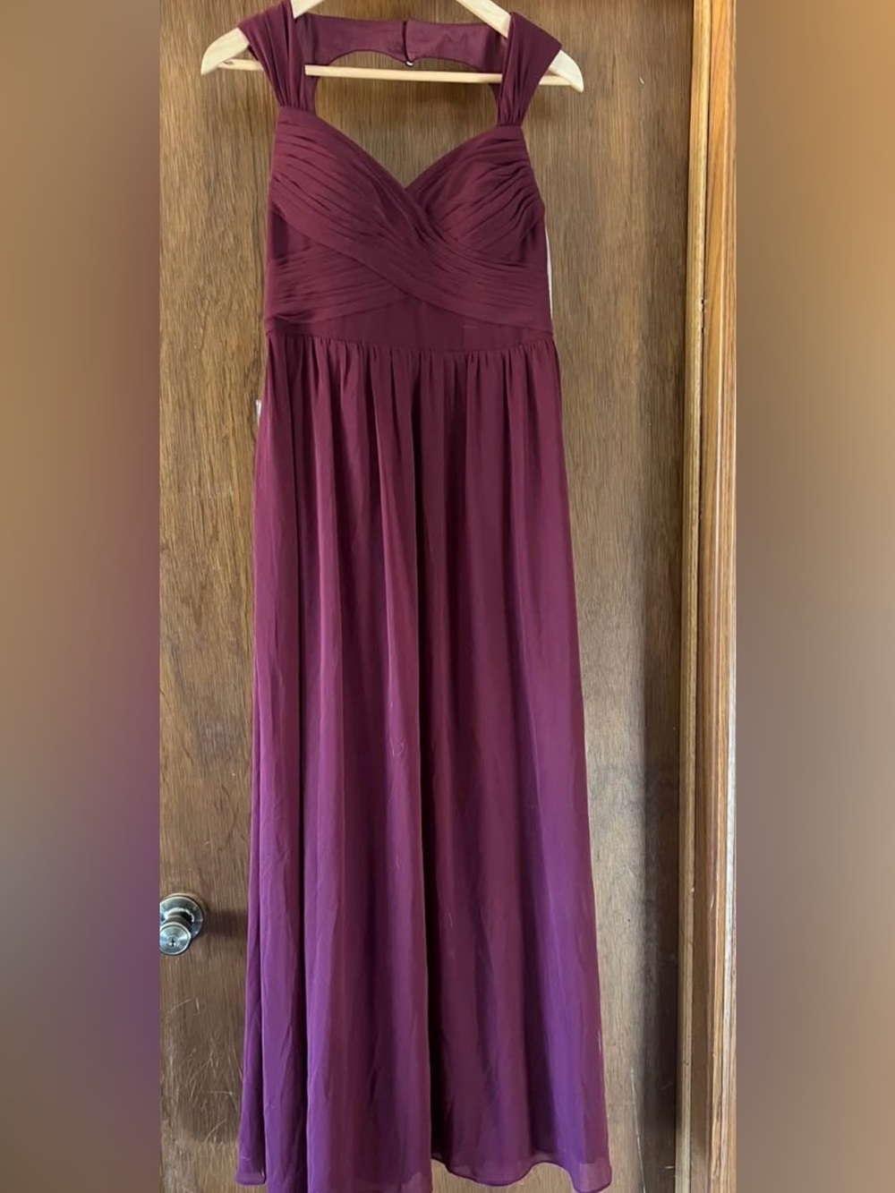 Women's Burgundy bridesmaid dress